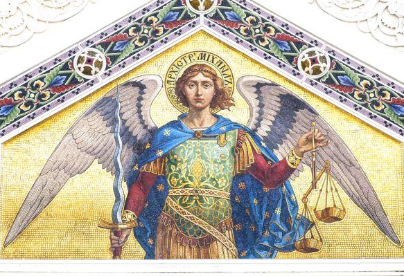 Archangel Michael – All about the mighty angel!