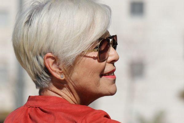 Cheveux blancs - Le voyage spirituel de la femme aînée