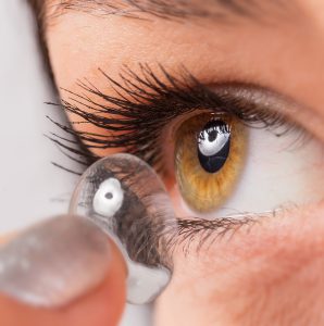Tips for everyday contact lens wearers