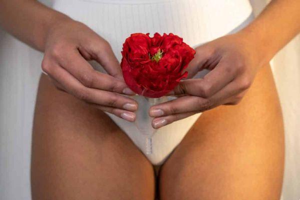 Body language: menstrual cramps