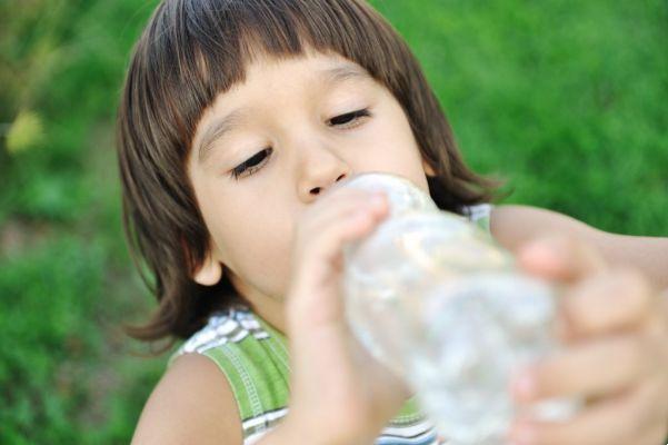 10 signes que vous ne buvez pas assez d'eau