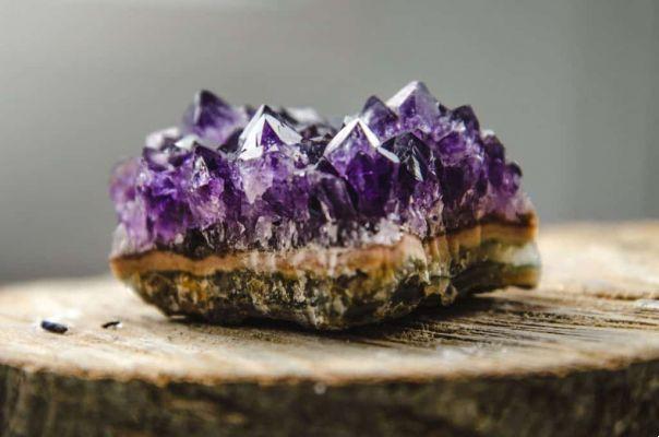 Crystals to energize the environment