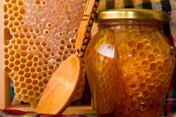 10 formas de usar la miel para curarte