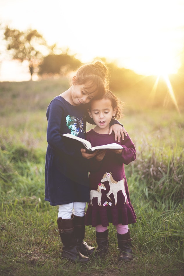 How to lead children on the path of love