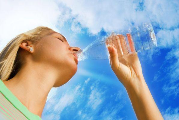 Signes que vous ne buvez pas assez d'eau